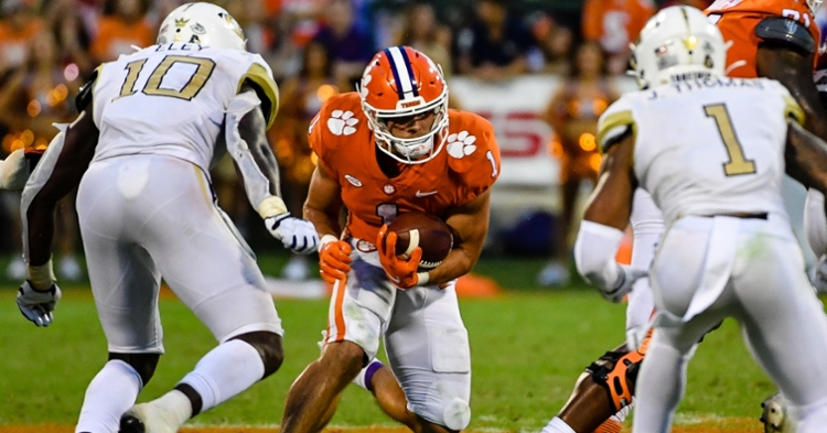 Clemson, USC players receive Phil Steele honors